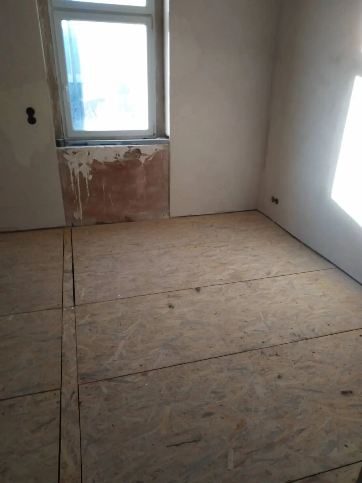 OSB-Untergrund verlegt — Arbeit von DeinHandwerker24, Schmalkalden
