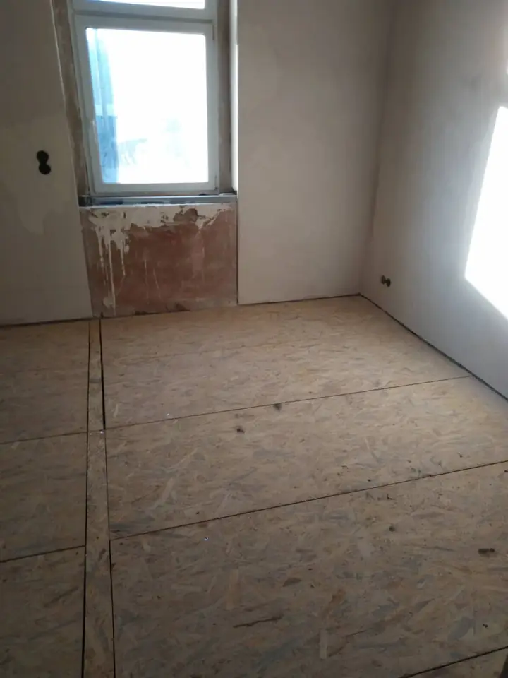 OSB-Untergrund verlegt — Arbeit von DeinHandwerker24, Schmalkalden