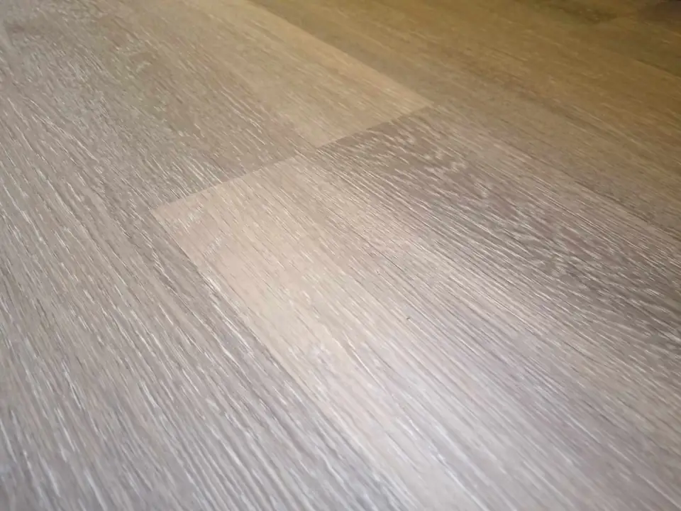 Vinyl in Holzoptik — Arbeit von DeinHandwerker24, Schmalkalden