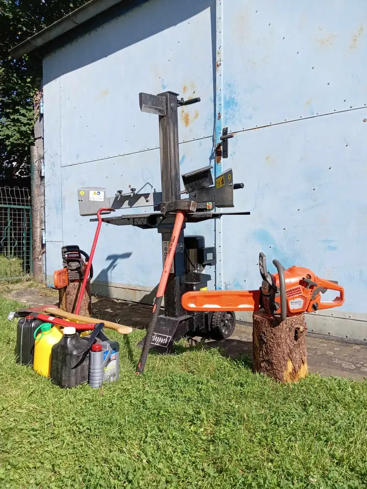 Ausrüstung für die Holzarbeit — Arbeit von DeinHandwerker24, Schmalkalden