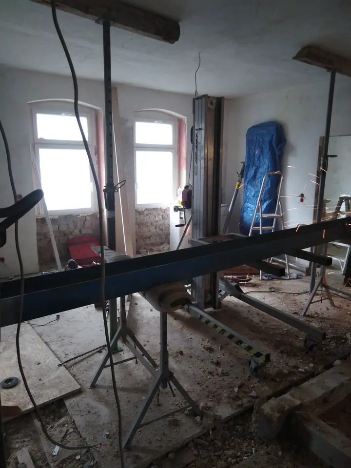 Träger vor dem Einbau — Arbeit von DeinHandwerker24, Schmalkalden
