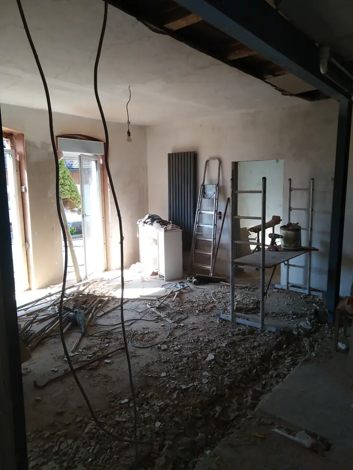 Vorher – Rückbau der Wand — Arbeit von DeinHandwerker24, Schmalkalden