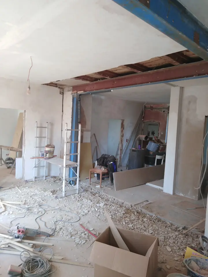 Wandöffnung im Rückbau — Arbeit von DeinHandwerker24, Schmalkalden