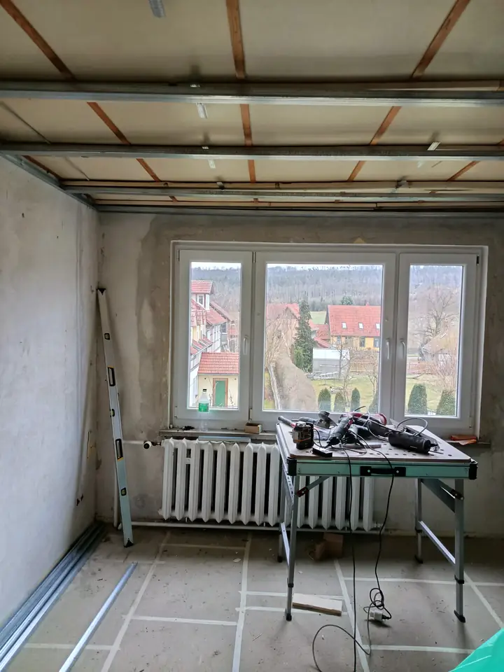 Deckenprofile montiert — Arbeit von DeinHandwerker24, Schmalkalden